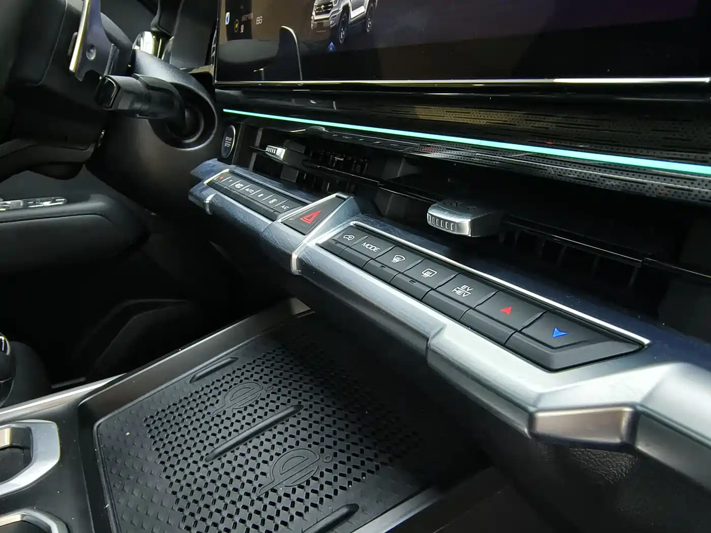 TANK TANK 400 NEW ENERGY