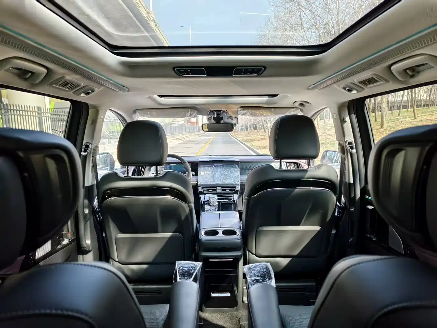 GAC Trumpchi Trumpchi M8 2024 Master Series Super Hybrid фото 26
