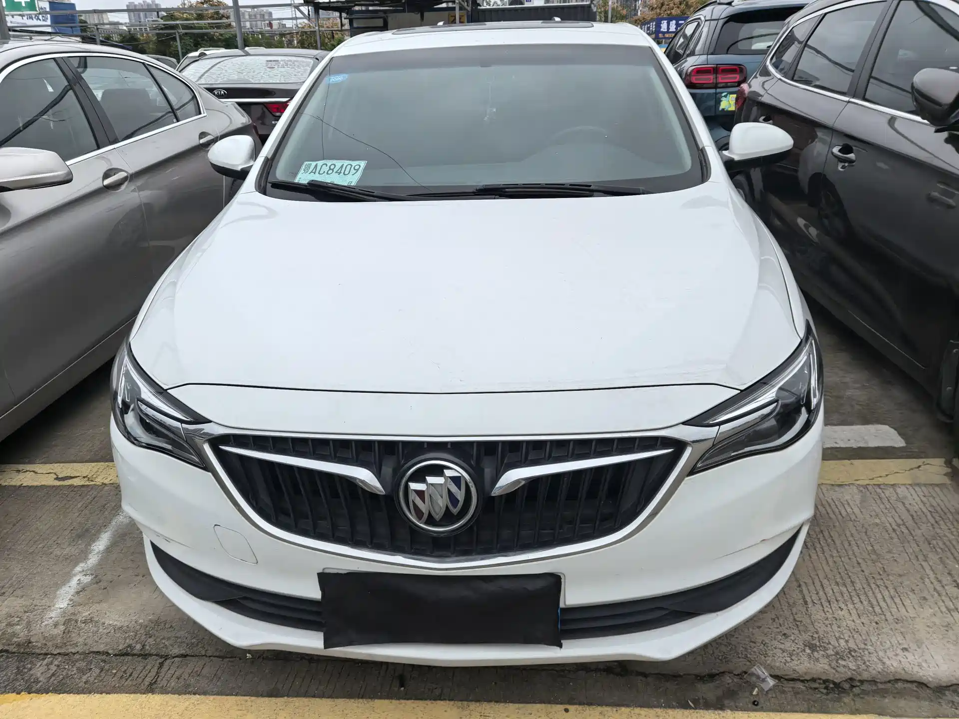 Фото 2 - Buick Excelle