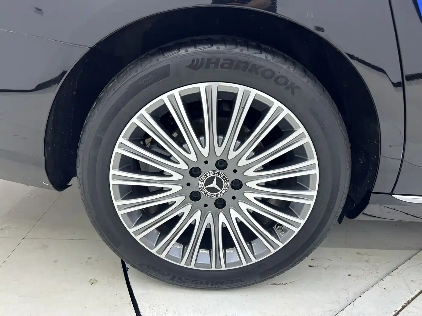Mercedes-Benz E-Class 2023 Facelift E 300 L Luxury фото 11