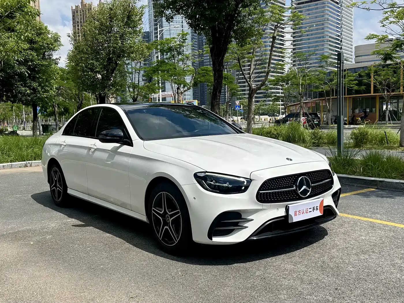 Mercedes-Benz E-Class (Import) 2021 E 260 Fashion Sport Edition фото 3