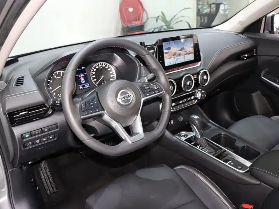 Nissan SYLPHY, миниатюра 10