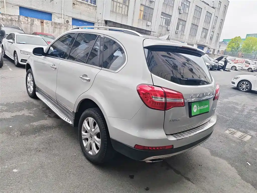 Haval H8 2015 2.0T 2WD Standard фото 5