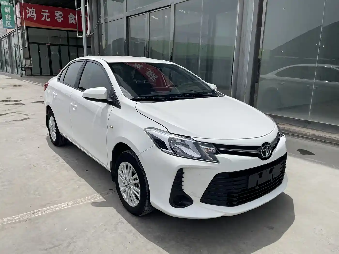 Toyota Vios 2021 1.5L CVT Zhixing Edition фото 3