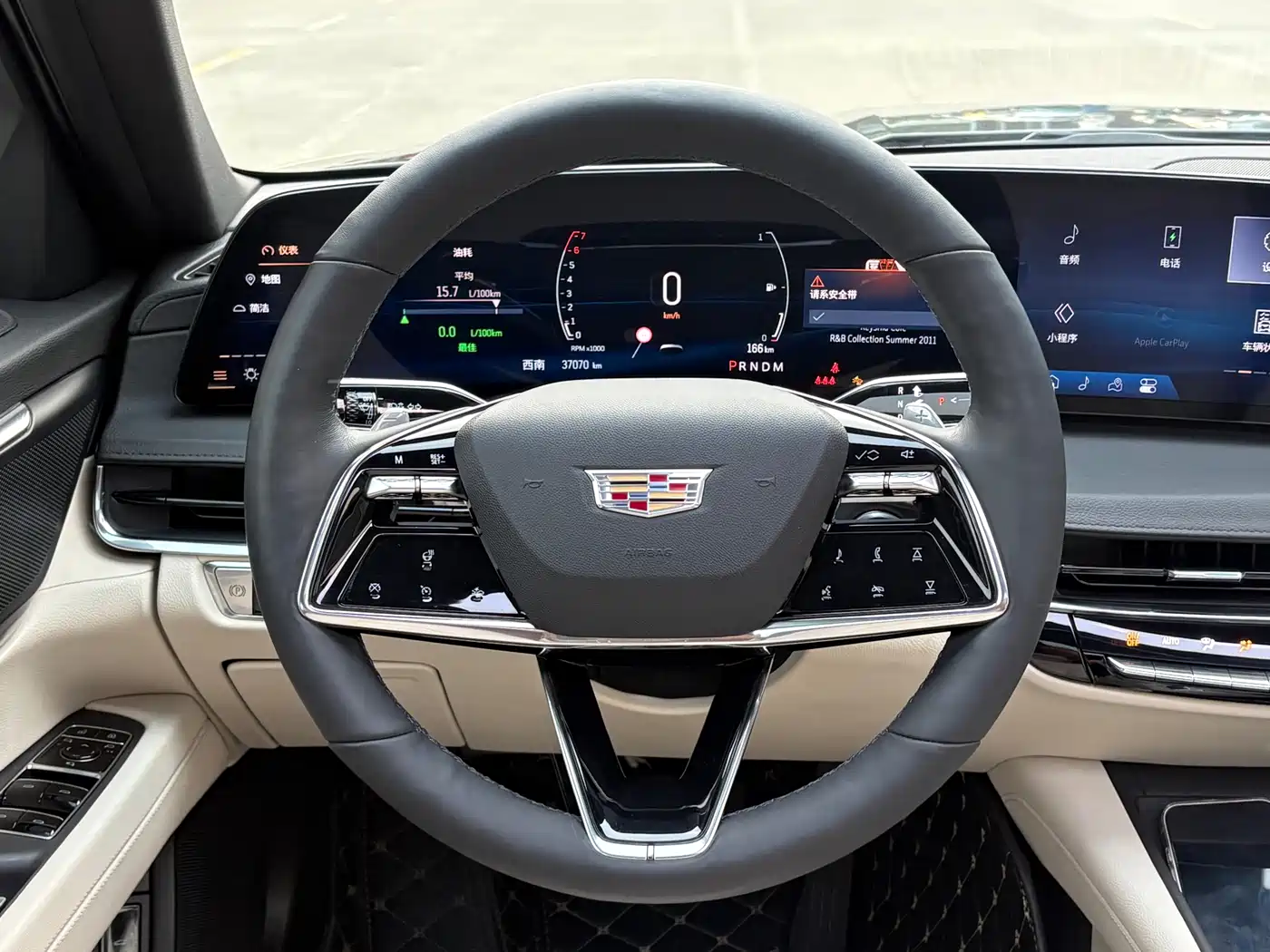 CADILLAC CT6