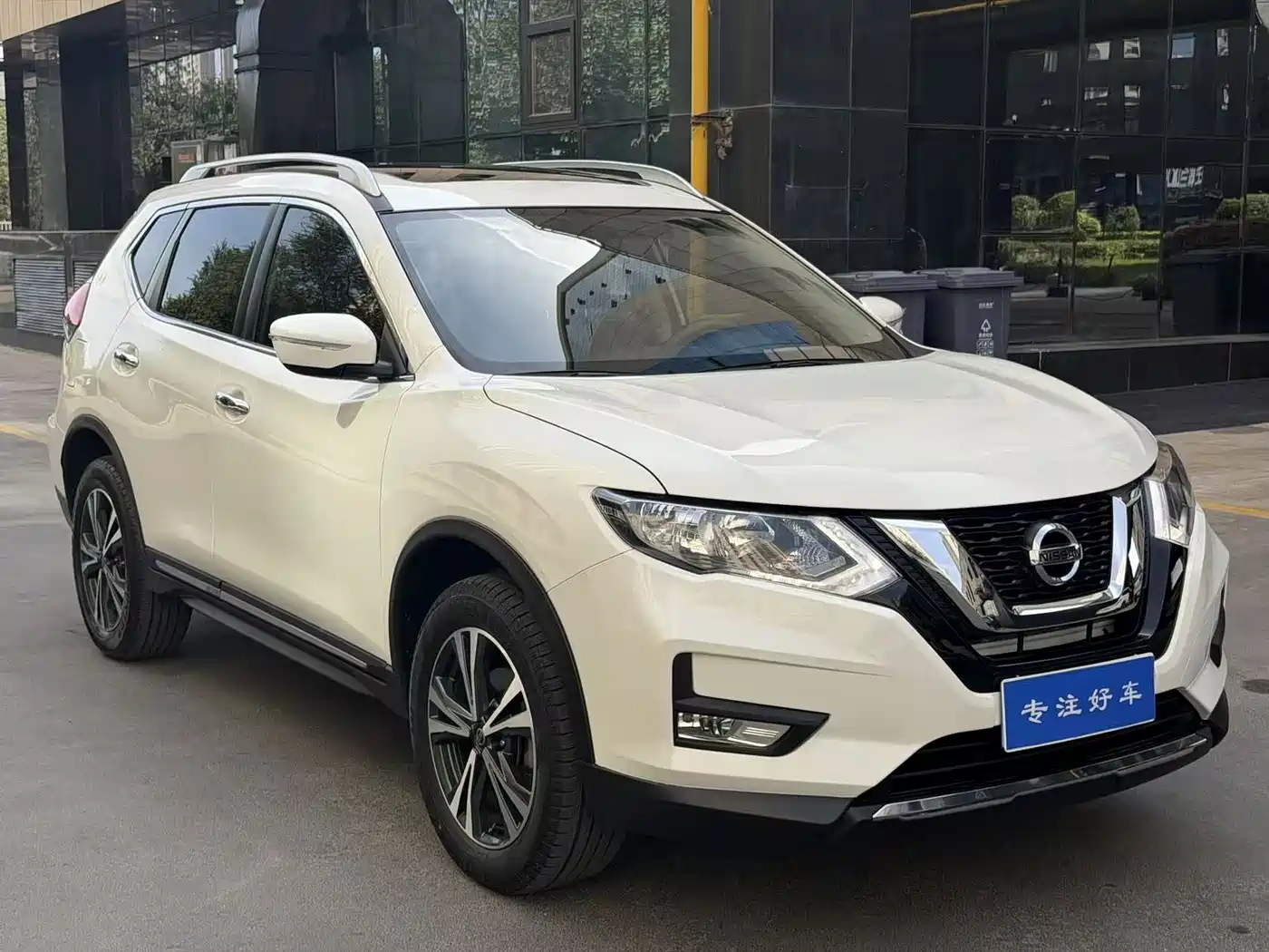 Фото 1 - Nissan X-Trail