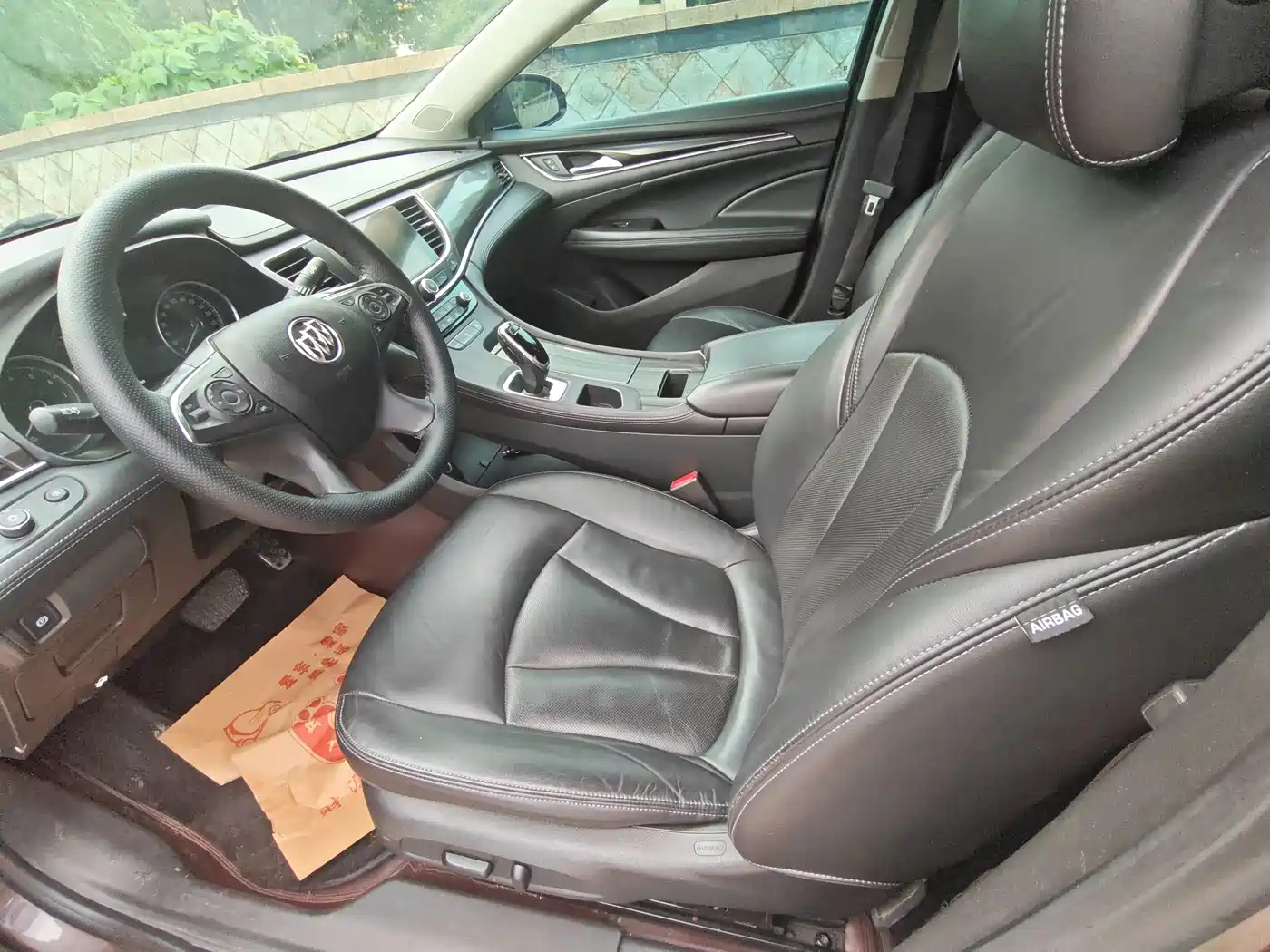 Buick LaCrosse 2018 Model 20T Elite Edition фото 4