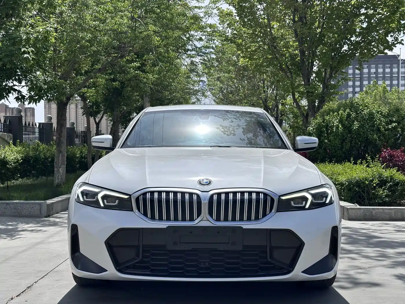 BMW 3 Series 2023 320Li M Sport Package фото 2