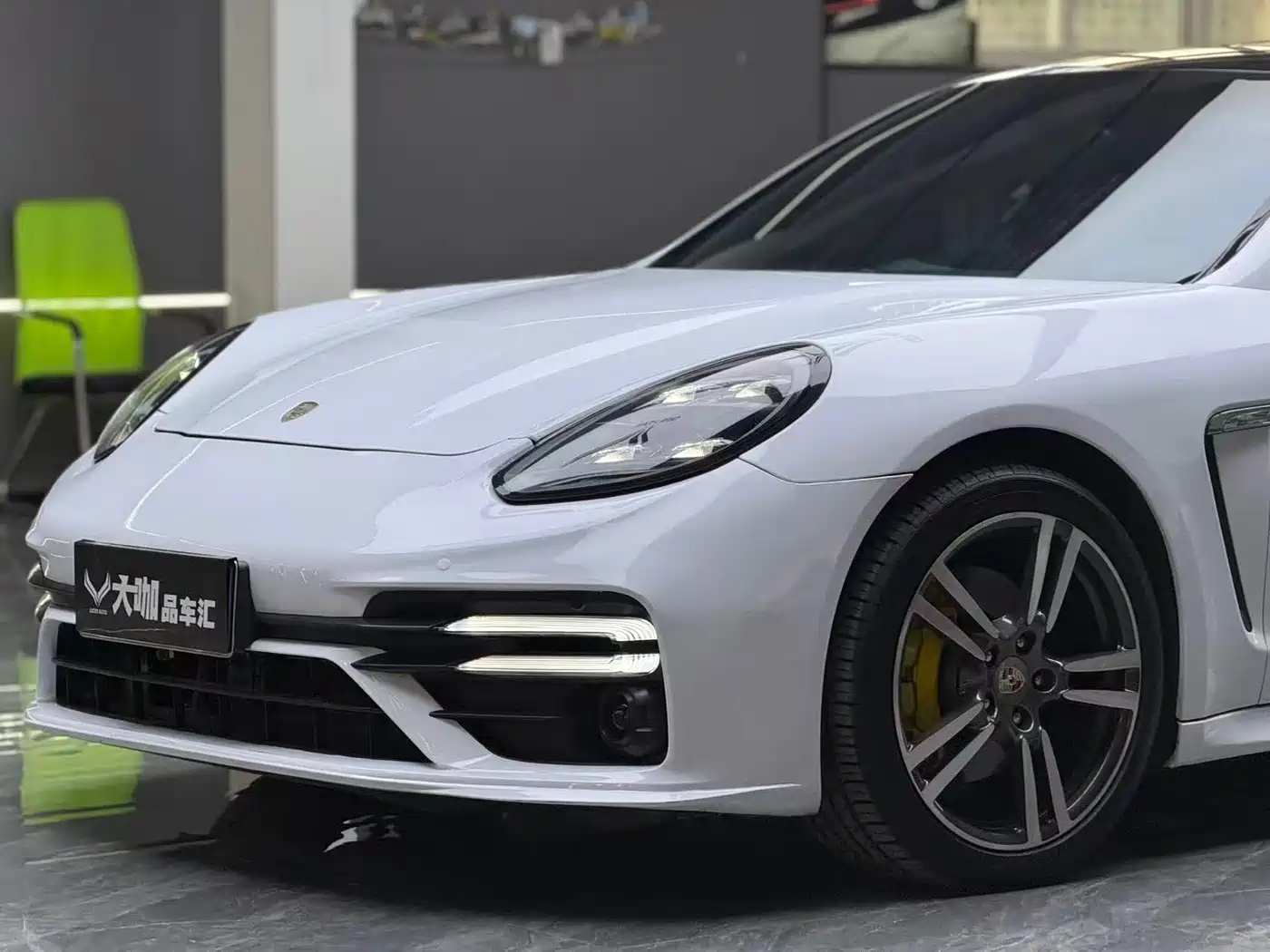 Porsche Panamera 2010 Panamera 3.6L фото 7
