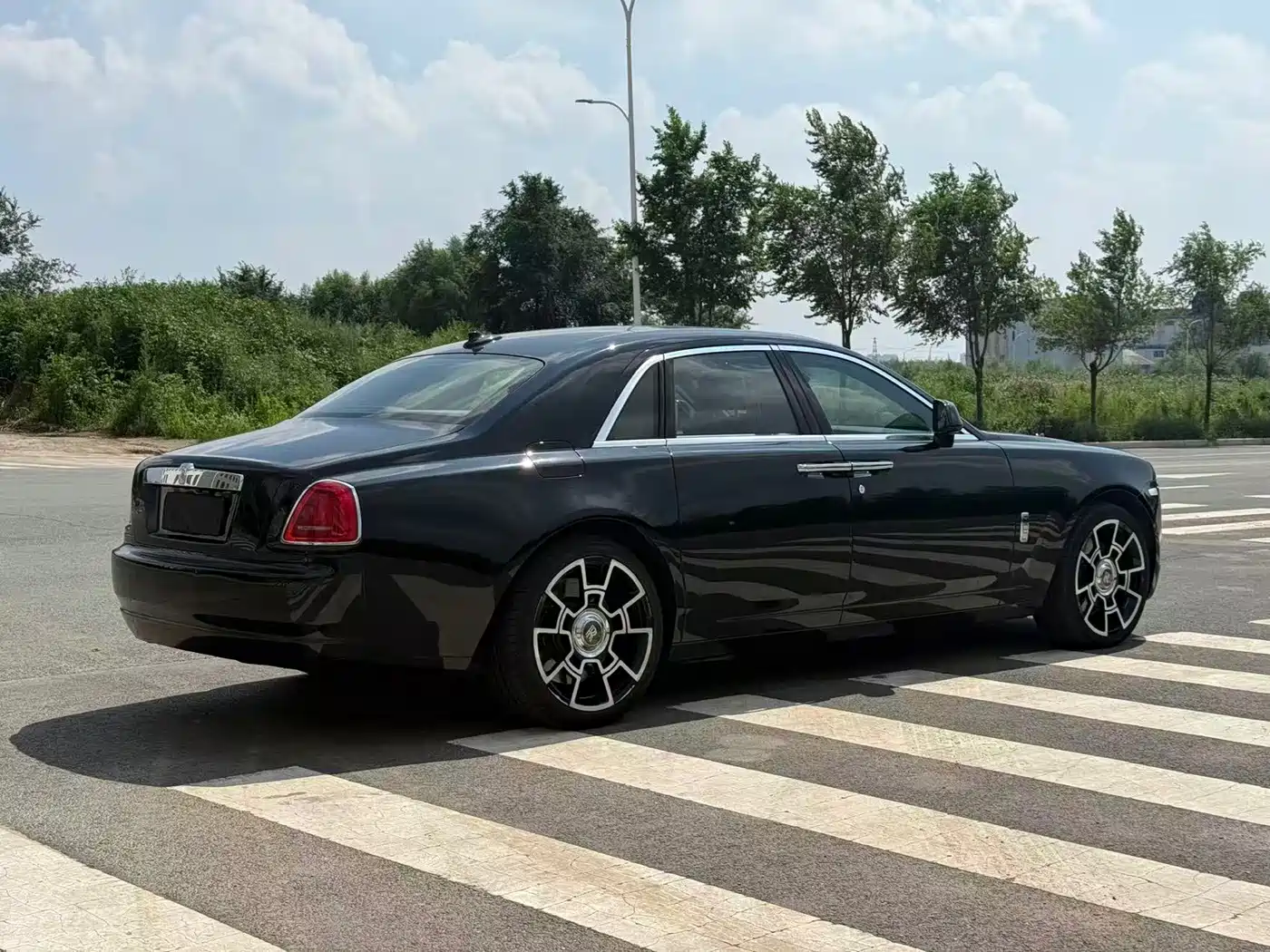 Фото 15 - Rolls-Royce Ghost