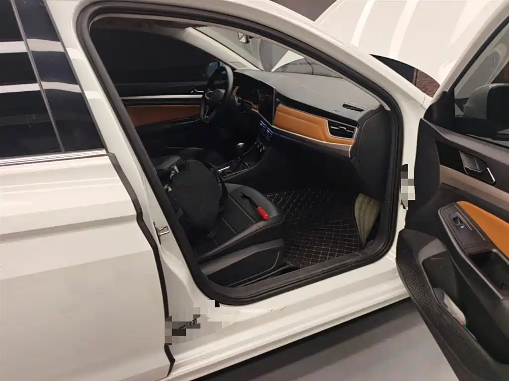 Volkswagen Bora 2023 200TSI DSG Yuexing PRO Edition фото 11