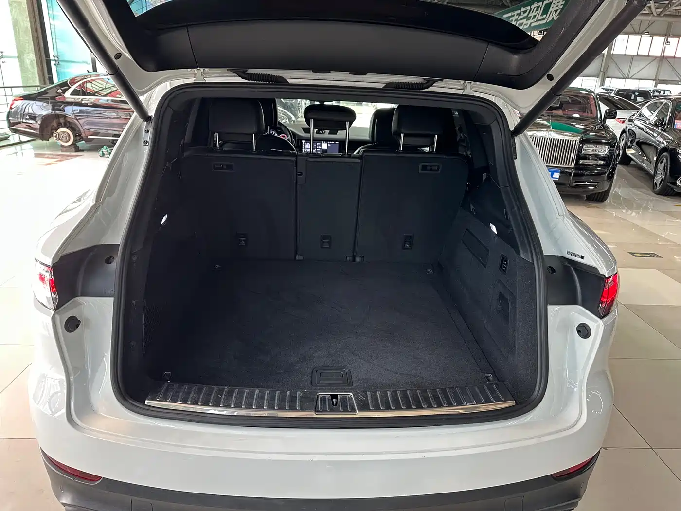 Porsche Cayenne 2019 Cayenne 3.0T фото 15