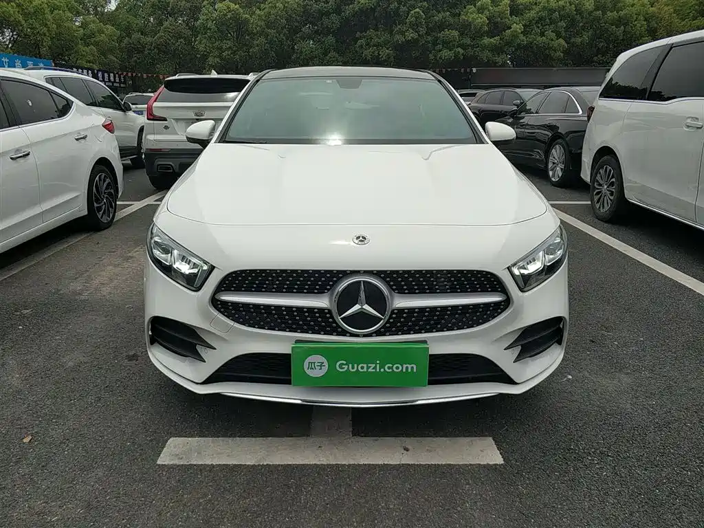 Mercedes-Benz A-Class 2022 Facelift III A 200 L Sport Sedan Fashion фото 3