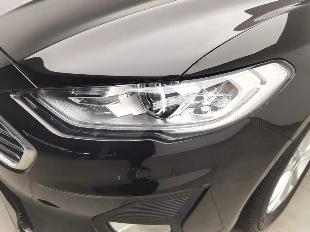 Ford Mondeo, миниатюра 7