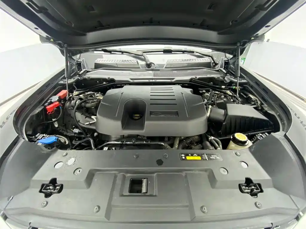 Land Rover Defender 2023 Facelift 110 3.0T P400 X-DYNAMIC HSE фото 13