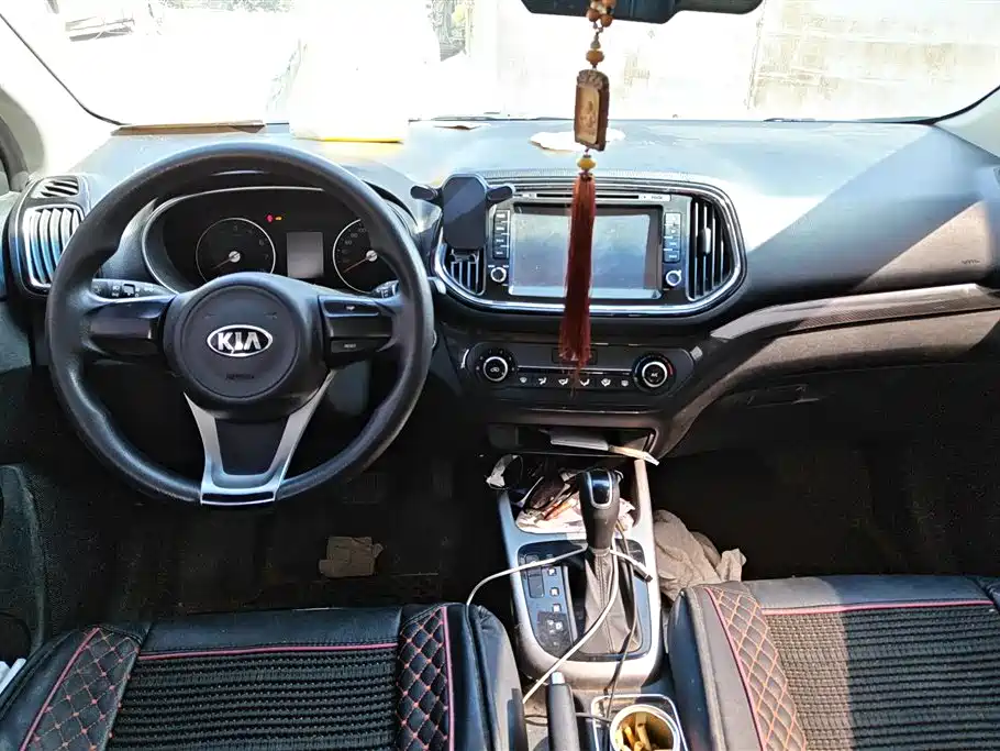 Kia KX3 Smart Run 2015 1.6L Automatic 2WD DLX фото 12