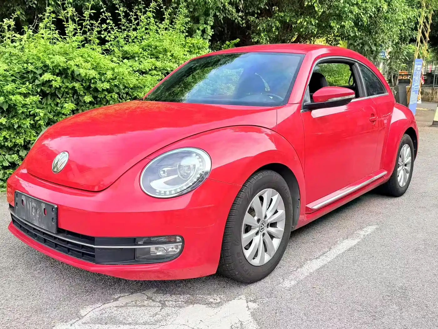 Volkswagen Beetle 2016 Model 180TSI Club Edition