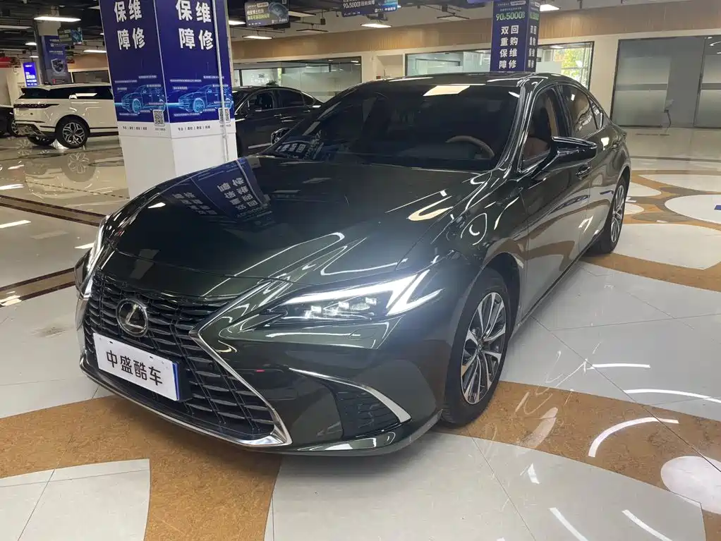 2026 Lexus ES