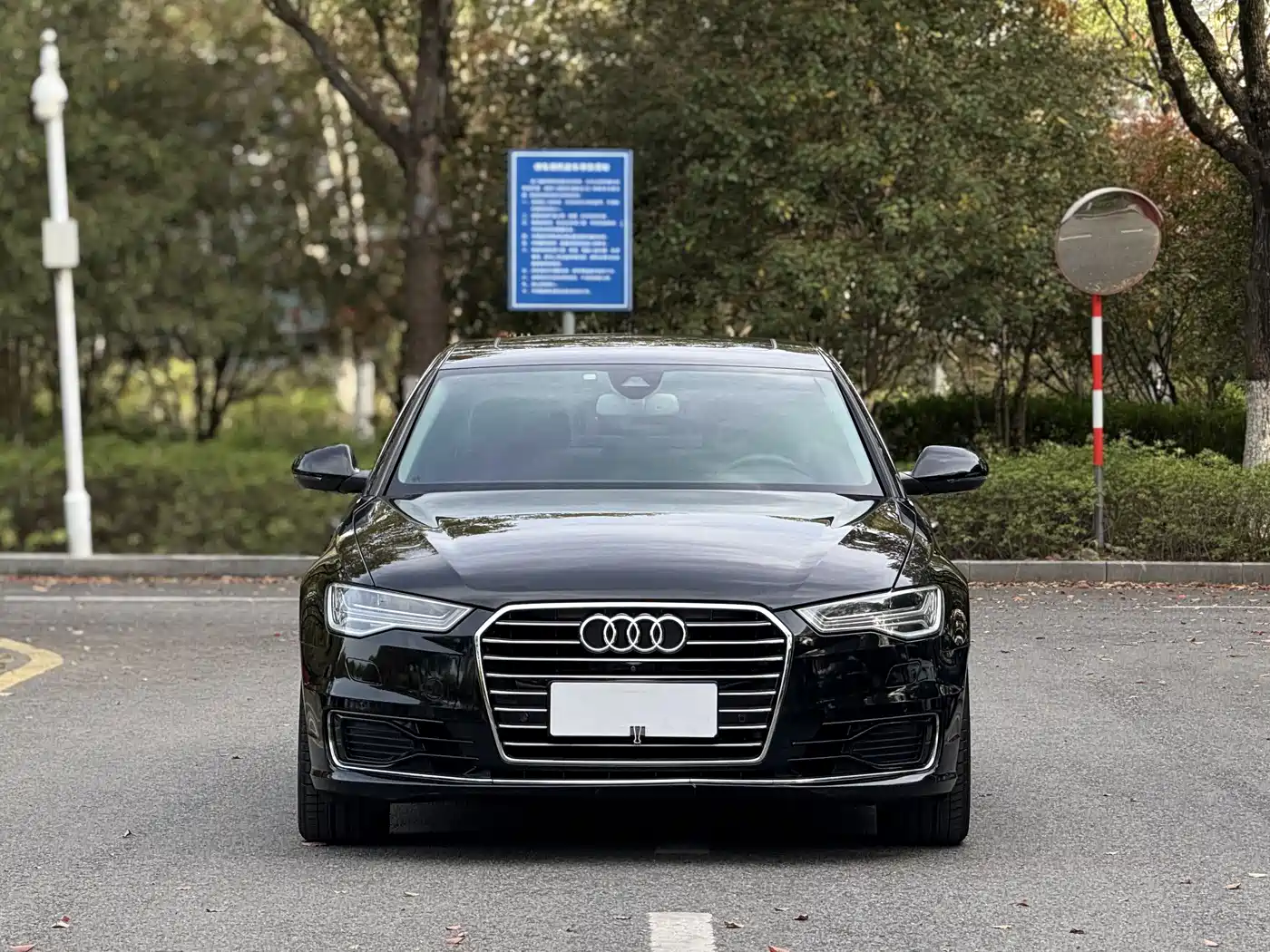 Audi A6L 2016 50 TFSI quattro Luxury фото 2