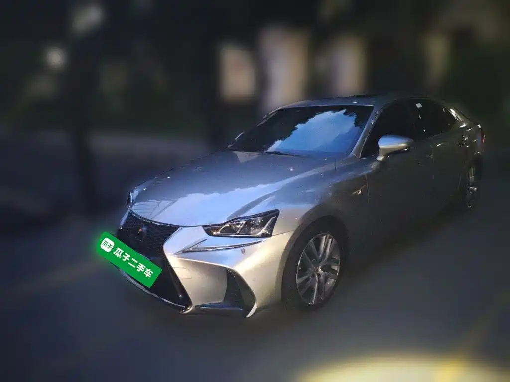 Lexus IS 2018 2017 300 F SPORT