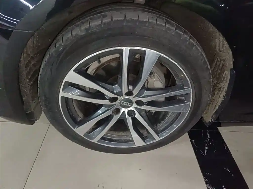 Audi A6L 2019 40 TFSI Luxury Elegance фото 23