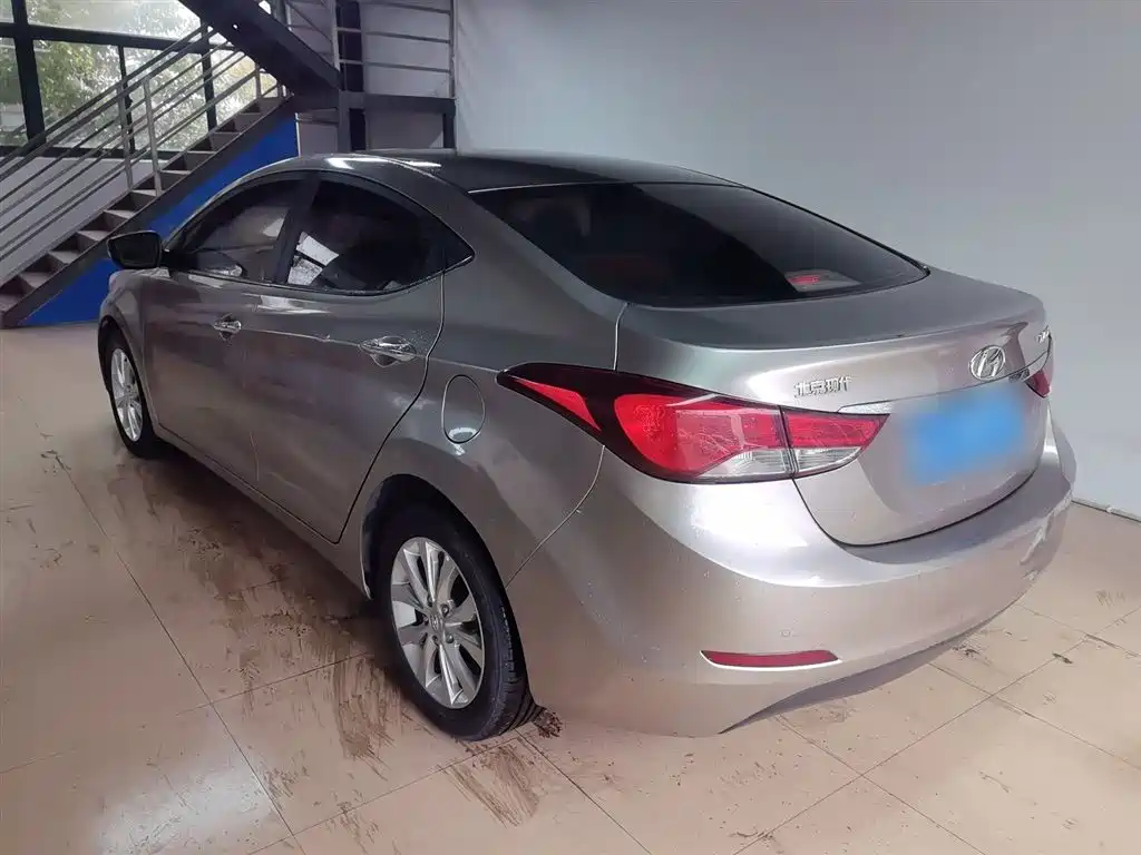 Hyundai Langdong 2016 1.6L Automatic Premium Edition фото 5