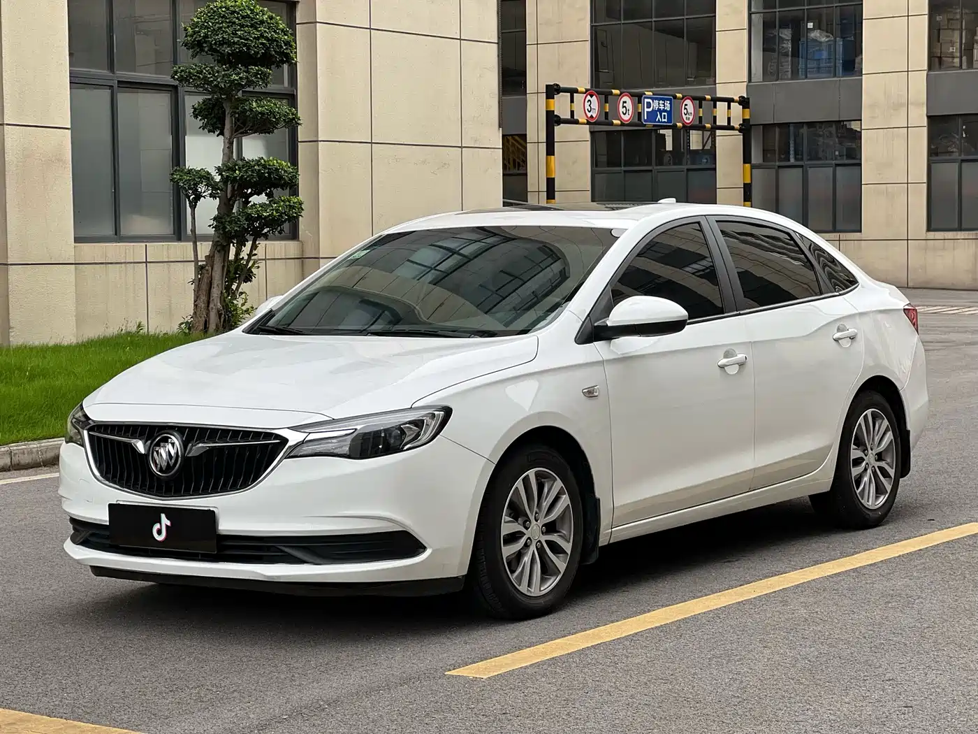 Buick Excelle 2018 18T Automatic Elite