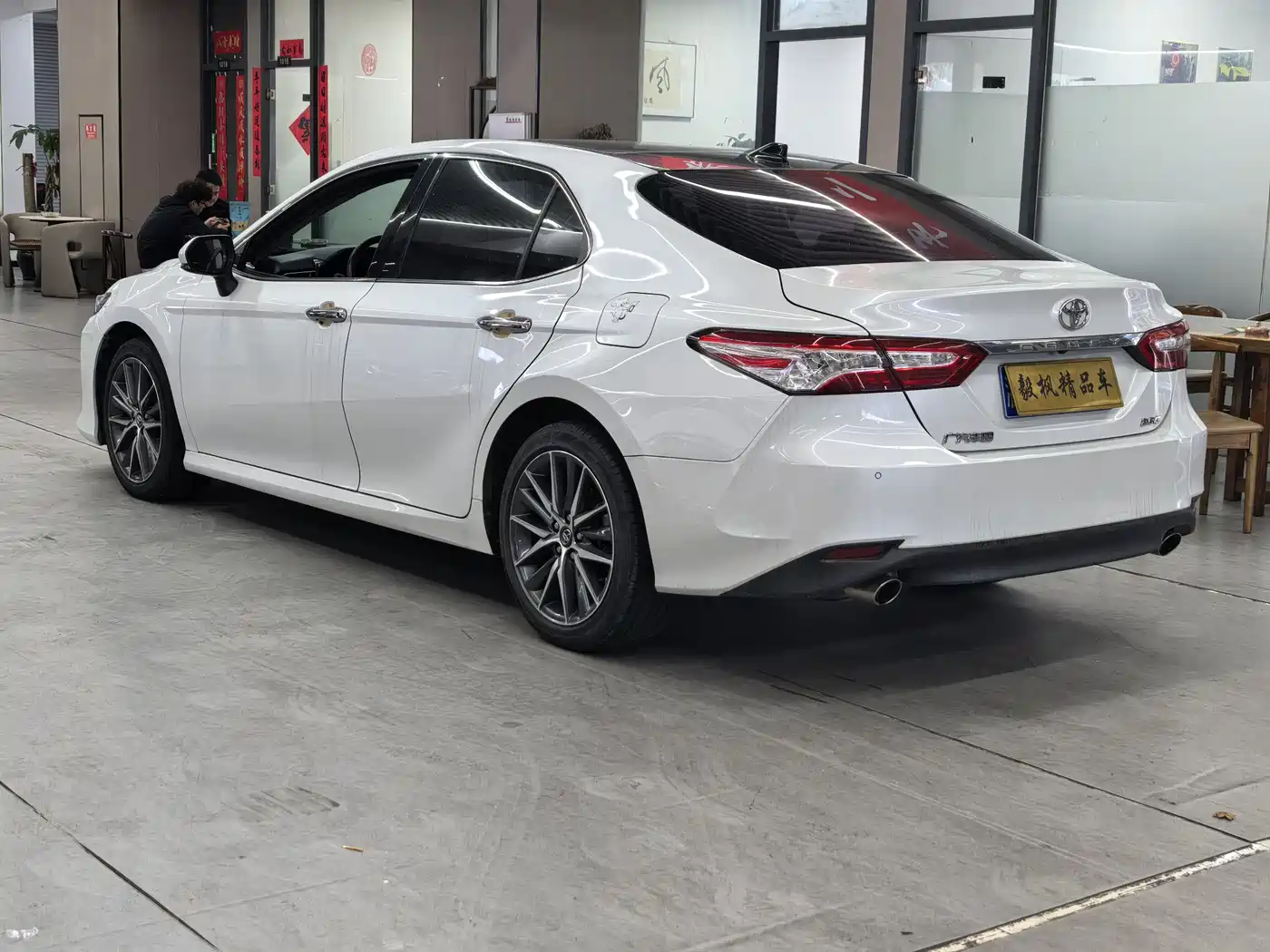 Toyota Camry 2021 2.5G Luxury Edition фото 9
