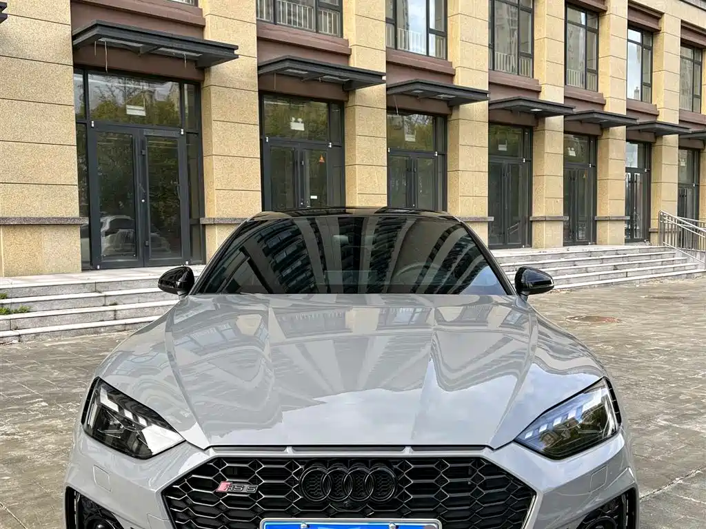 Audi RS 5 2022 RS 5 2.9T Sportback Dark Gold Edition фото 2
