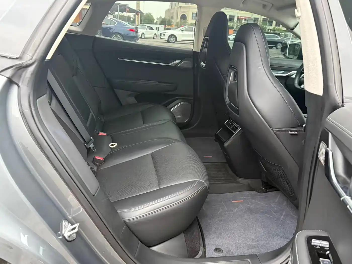 ZEEKR EXTREME KRYPTON 001