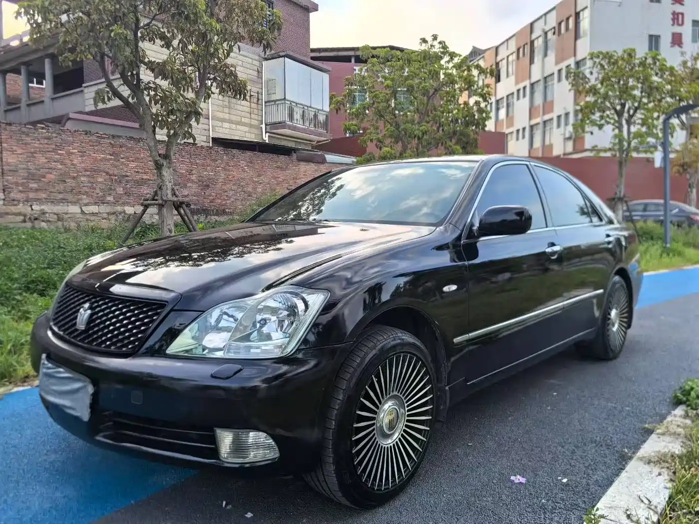 Toyota Crown 2007 2.5L Royal Leather Edition фото 3