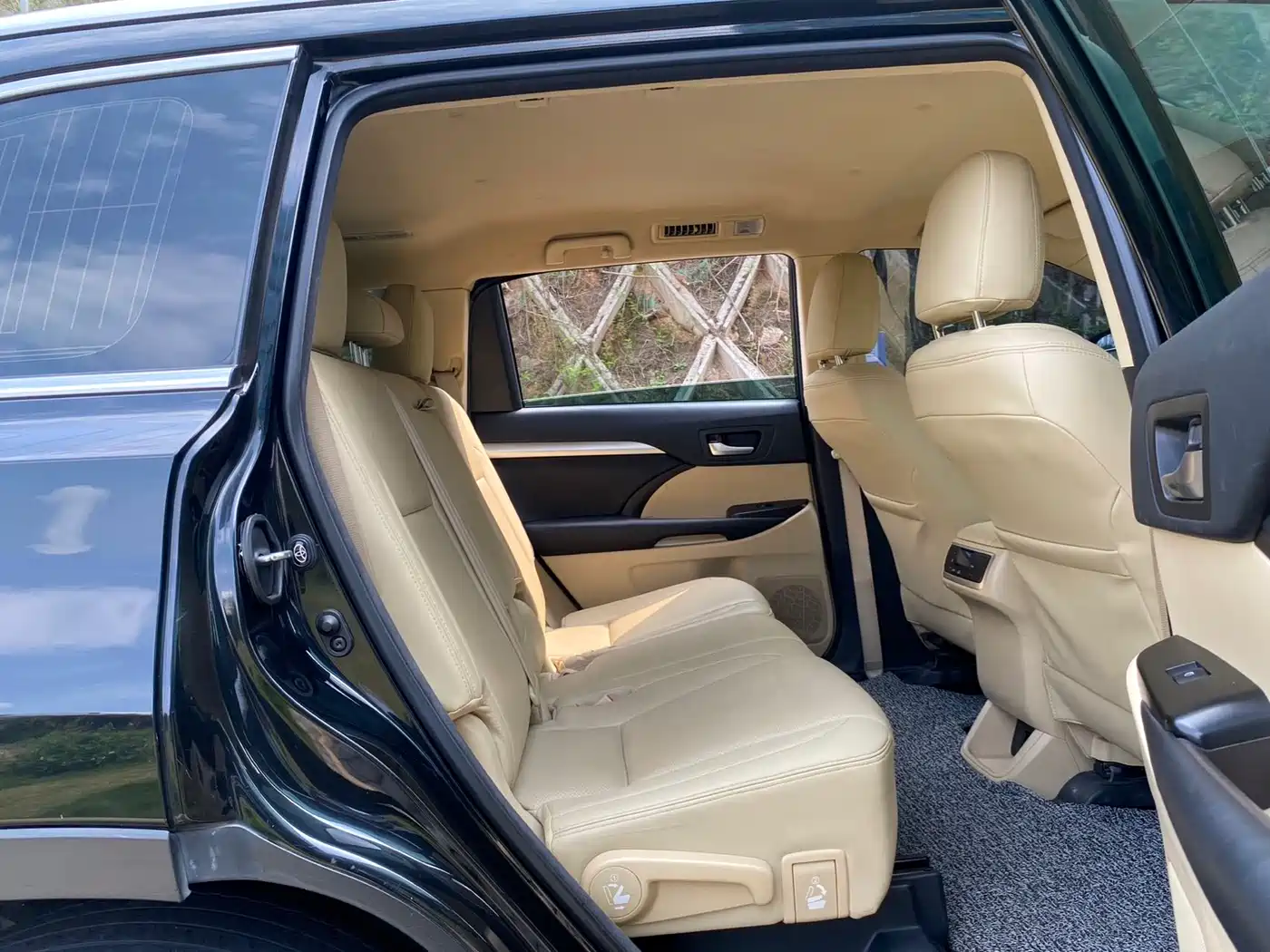 Toyota Highlander 2018 2.0T 2WD Elite 7-seater (China V) фото 22
