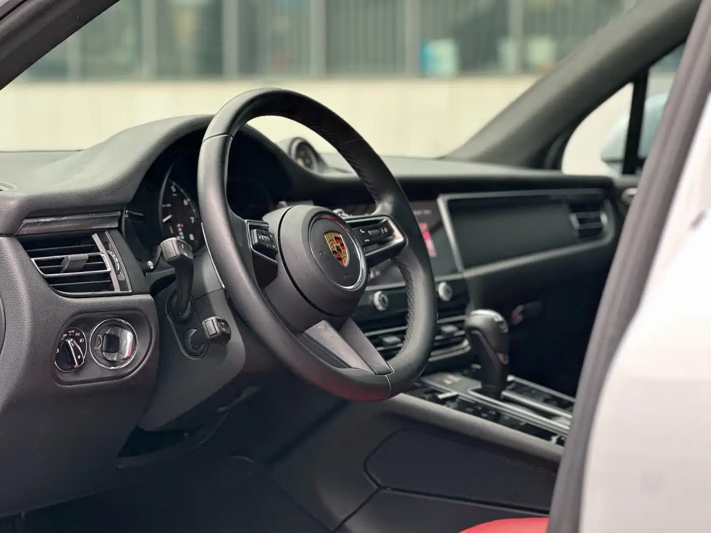 Porsche Macan 2022 Macan 2.0T фото 8