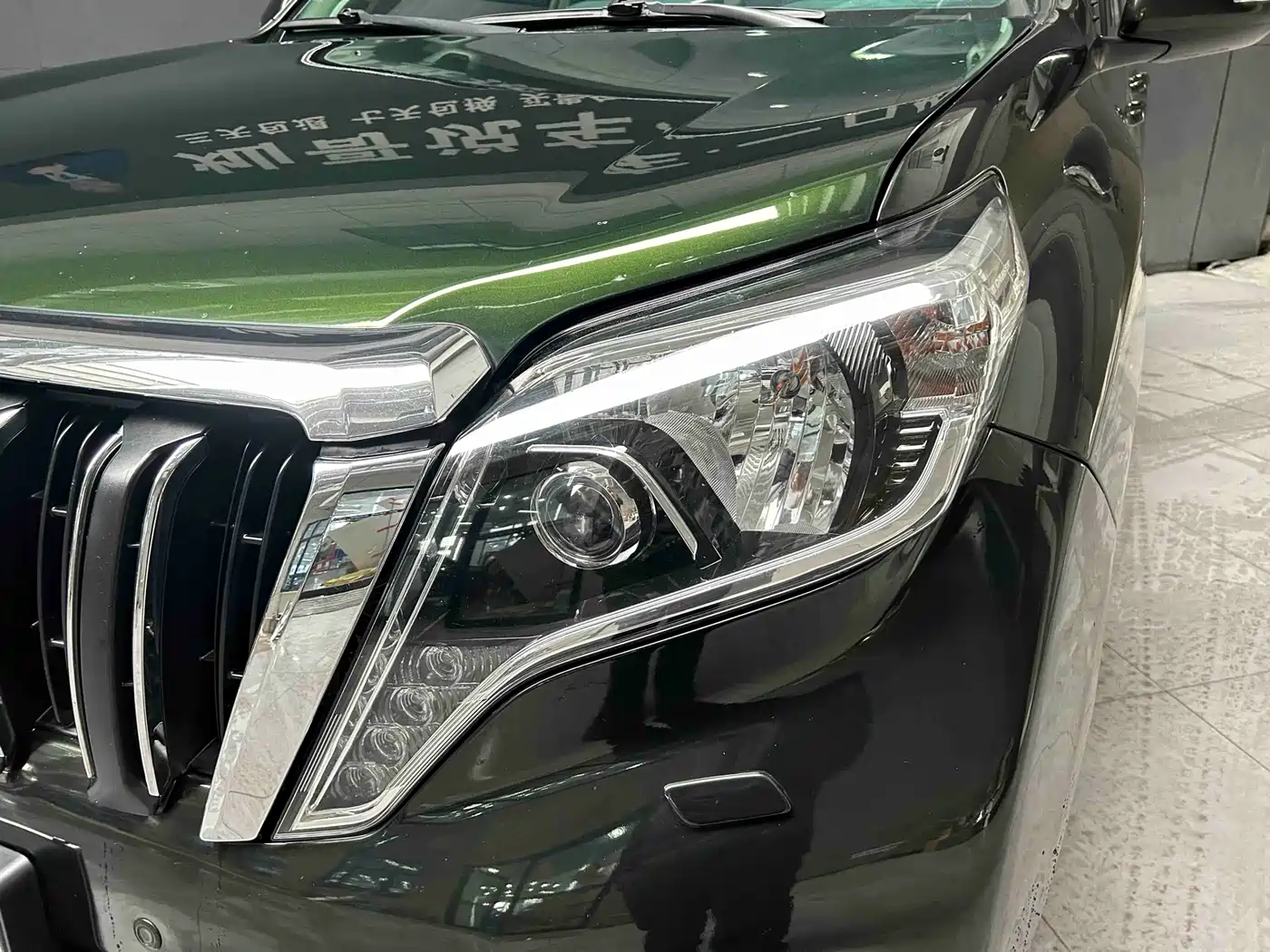 Toyota Prado 2016 3.5L Auto TX-L фото 5