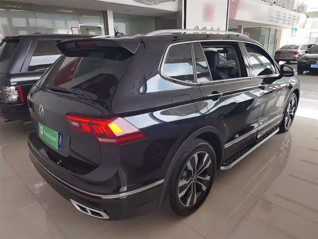 Volkswagen Tiguan L 2024 Outstanding 330TSI Auto 2WD R-Line Dragon Glory Edition фото 7