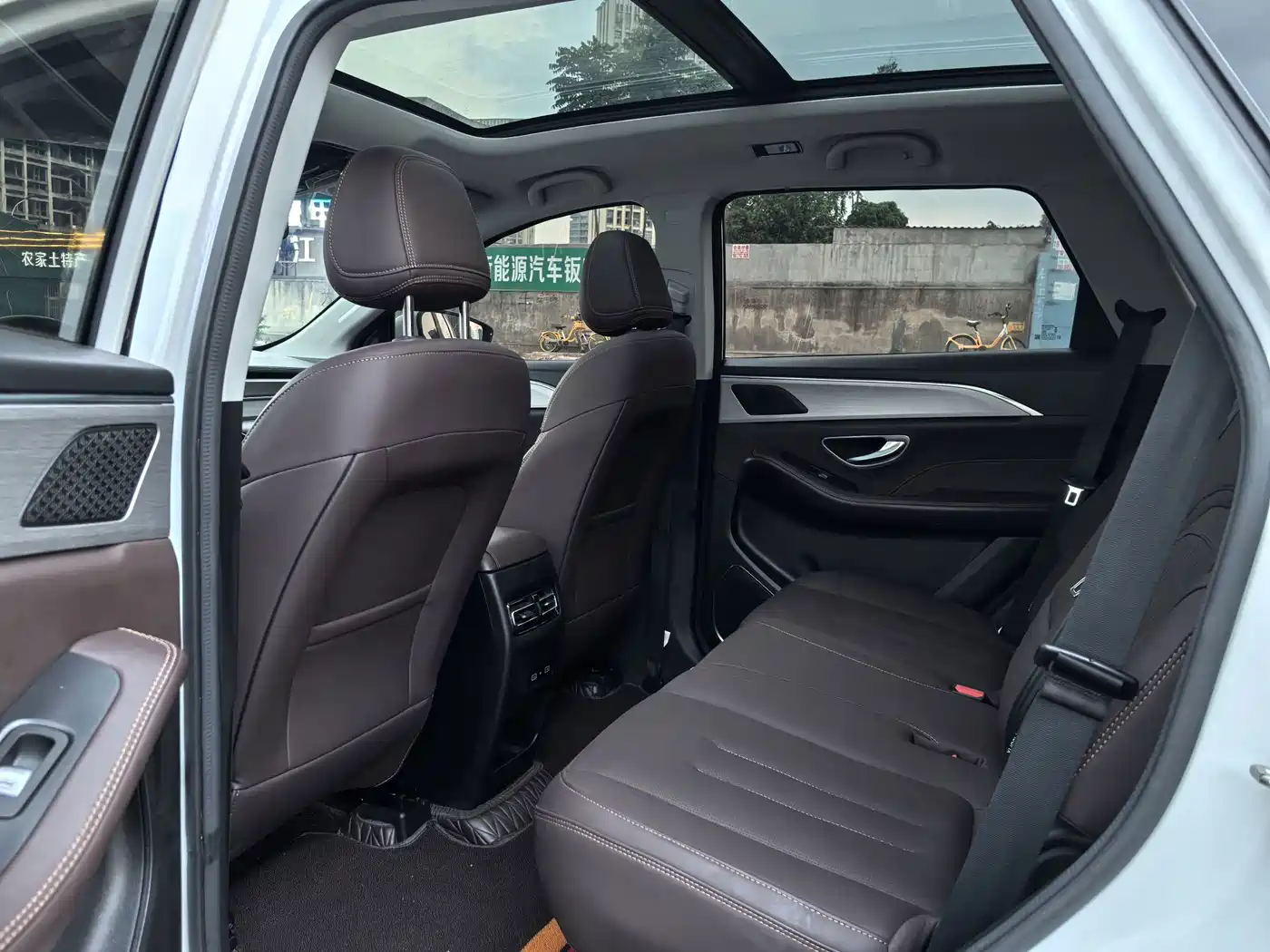 Jetour X90 PLUS 2024 2023 Facelift 1.6TD DCT Villa 7-seater