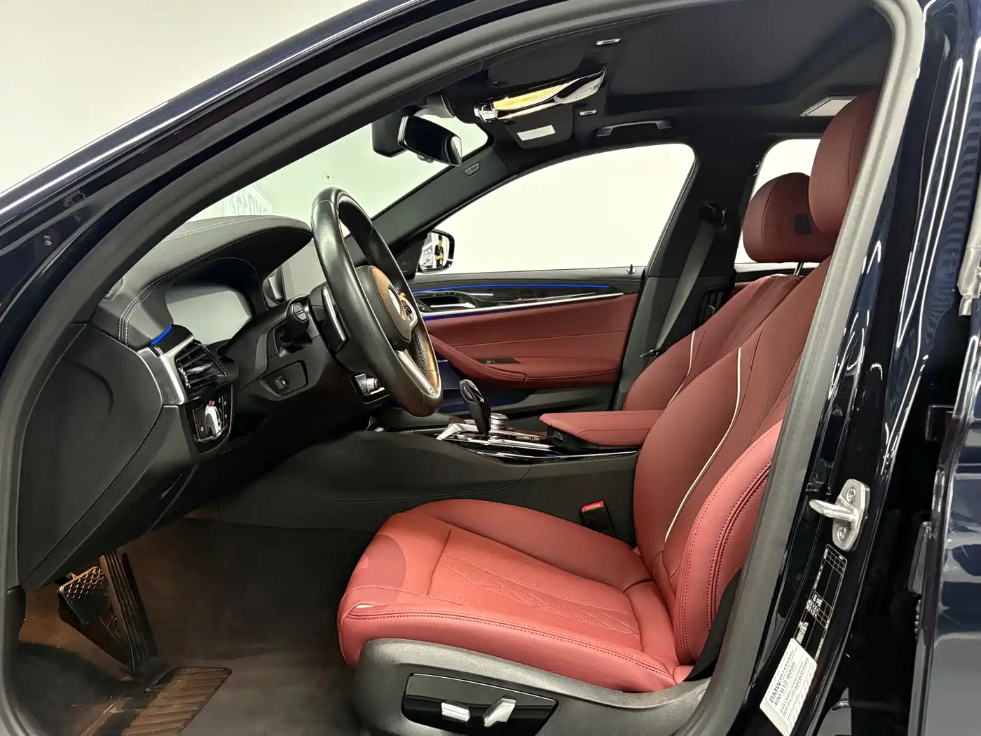 BMW 5 Series 2020 530Li Exclusive M Sport Package фото 4
