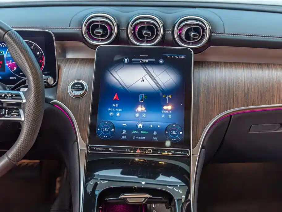 Mercedes-Benz GLC 2023 GLC 300 L 4MATIC Sport 5-Seater фото 14