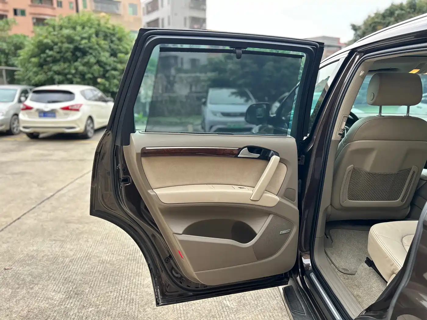 Audi Q7 2010 3.0 TDI Sport Limited Edition фото 18