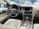 Фото 37 - Audi Q7