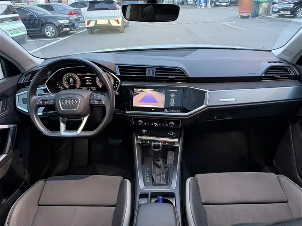 Audi Q3 2022 35 TFSI Fashion Dynamic фото 14