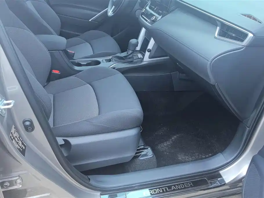 Toyota Frontlander 2024 2.0L CVT Elite Edition фото 8