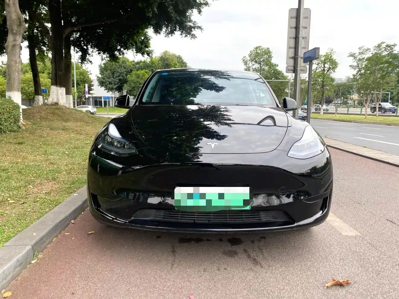 Фото 2 - Tesla Model Y