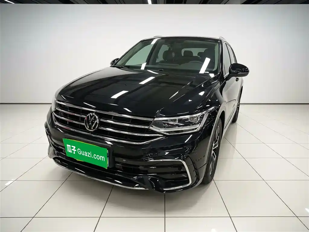 Volkswagen Tiguan L 2024 Outstanding 330TSI Auto 2WD R-Line Dragon Glory Edition фото 2