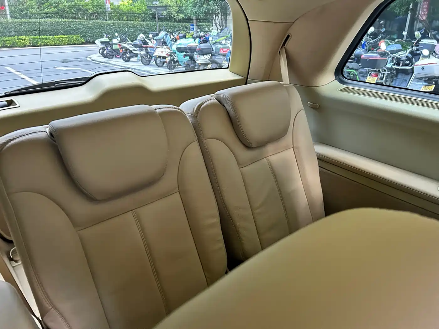 Mercedes-Benz GL-Class фото 19