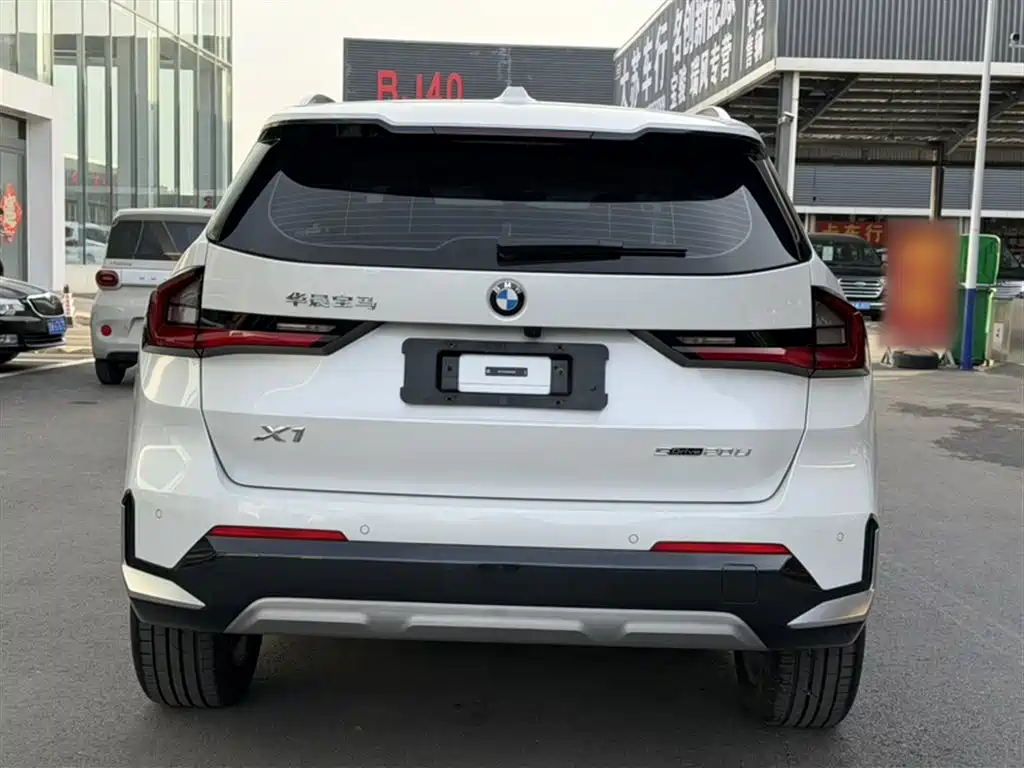 BMW X1 2023 sDrive20Li X Design Package фото 10