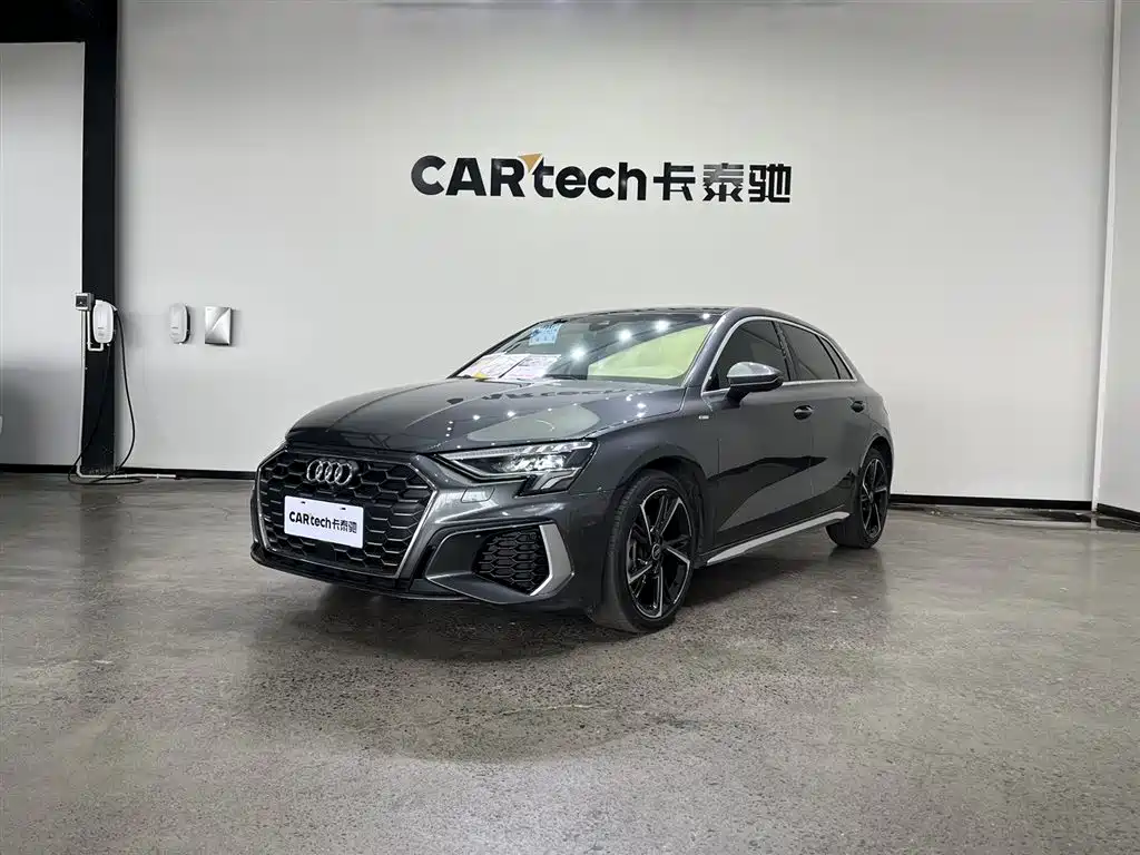 Audi A3 2024 Model Sportback 35 TFSI Fashion Sport