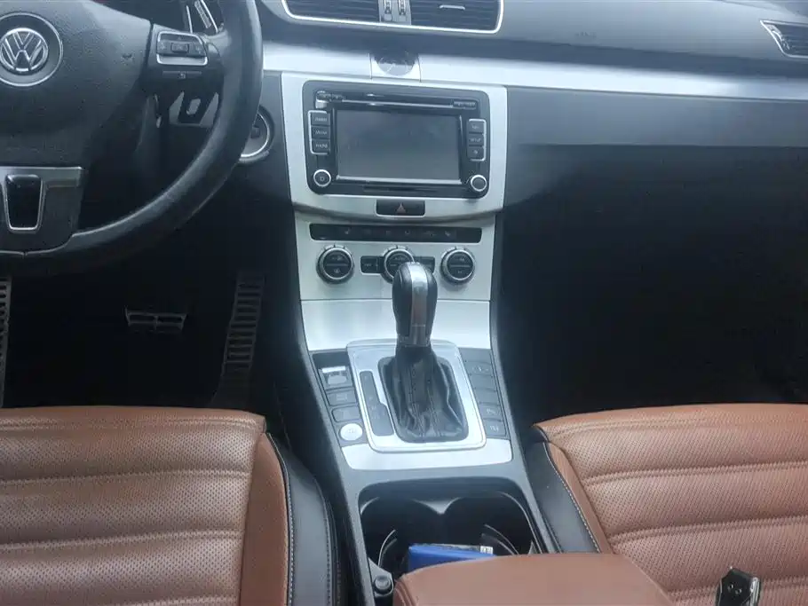 Volkswagen FAW-Volkswagen CC 2015 2.0TSI Supreme Edition фото 13