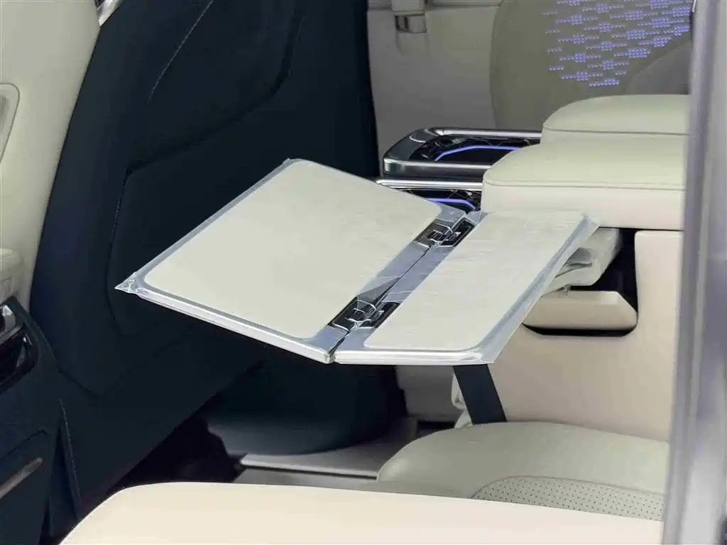 ZEEKR EXTREME KRYPTON 009