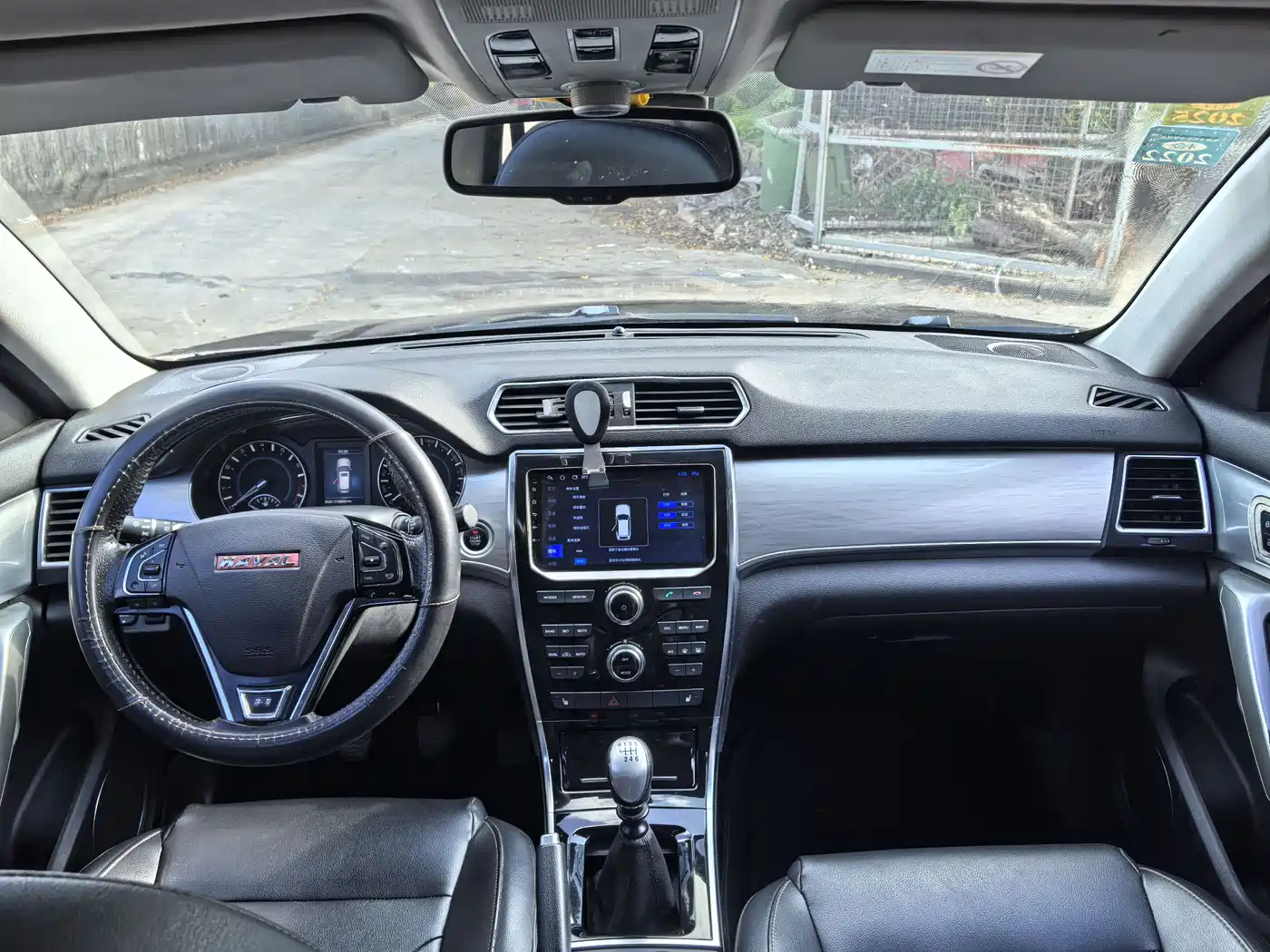 Haval H2 2014 1.5T Manual 2WD Premium Edition фото 5